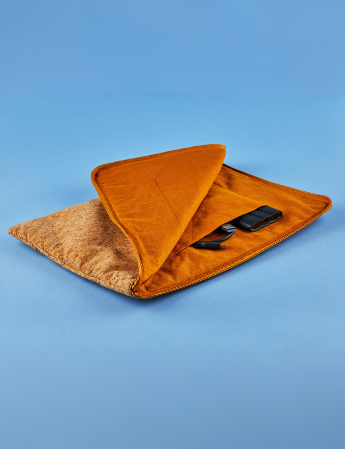 Corkio (Cork Laptop Sleeve)